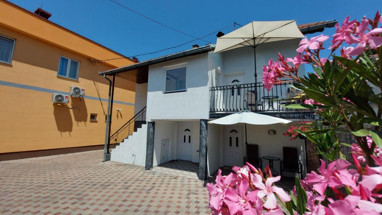 Apartment Kapetanovic Bosanski Samac Esterno foto