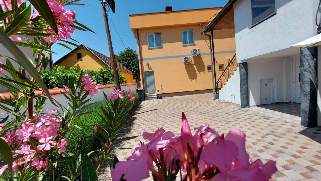 Apartment Kapetanovic Bosanski Samac Esterno foto