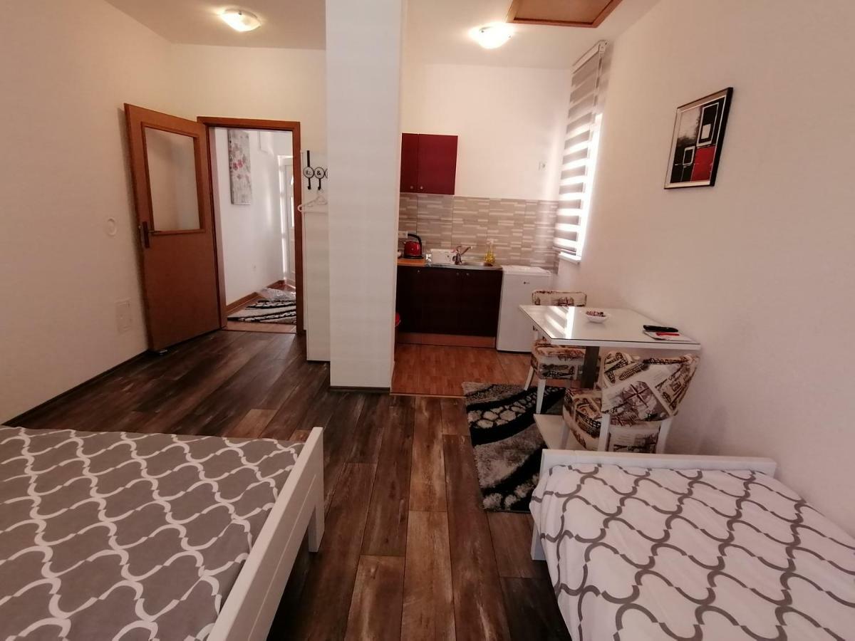 Apartment Kapetanovic Bosanski Samac Esterno foto